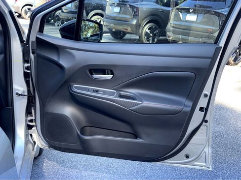 New 2025 Nissan Versa SR w/ Lighting Package image 17