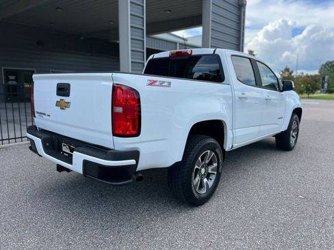 Used 2019 Chevrolet Colorado Z71 RWD image 9