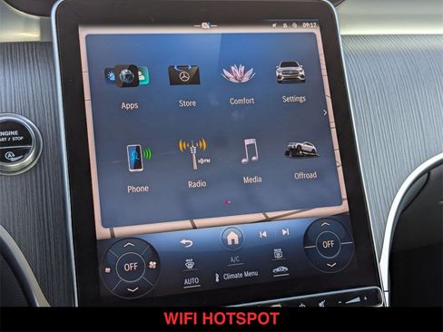 Used 2024 Mercedes-Benz GLC 43 AMG 4MATIC image 15