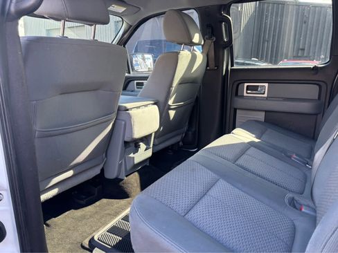 Used 2011 Ford F150 XLT w/ XLT Chrome Pkg image 15