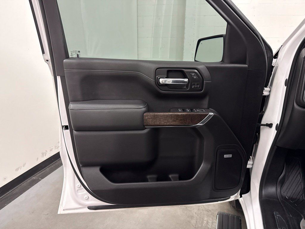 Used 2020 GMC Sierra 1500 Denali w/ Denali Ultimate Package AWD/4WD image 12