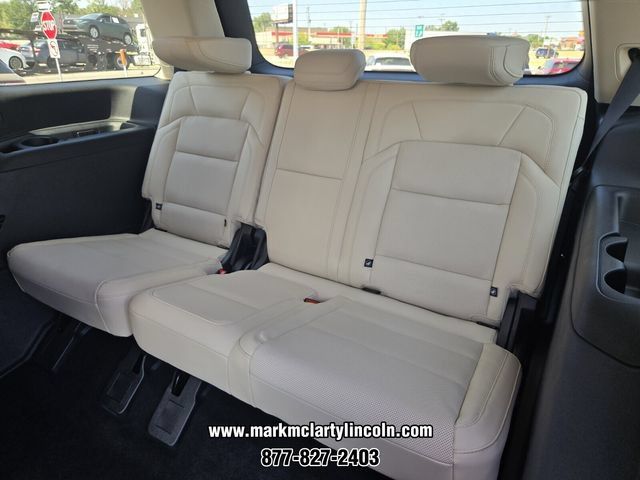 New 2027 Lincoln Navigator Premiere AWD/4WD image 10