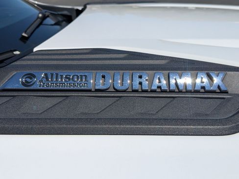 Used 2022 Chevrolet Silverado 2500 High Country AWD/4WD image 13