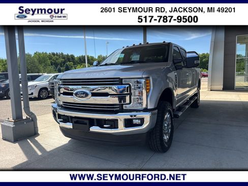 Used 2017 Ford F250 Lariat w/ Lariat Ultimate Package AWD/4WD image 1