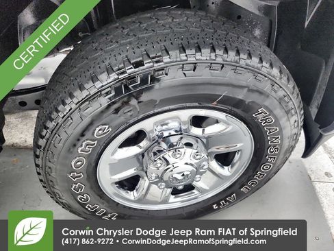 Used 2024 RAM 2500 Tradesman w/ Chrome Appearance Group AWD/4WD image 33