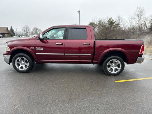Used 2017 RAM 1500 Laramie AWD/4WD image 8