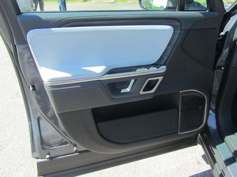 Used 2023 Rivian R1S Adventure image 18