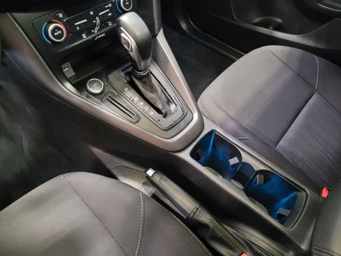 Used 2018 Ford Focus SEL image 26