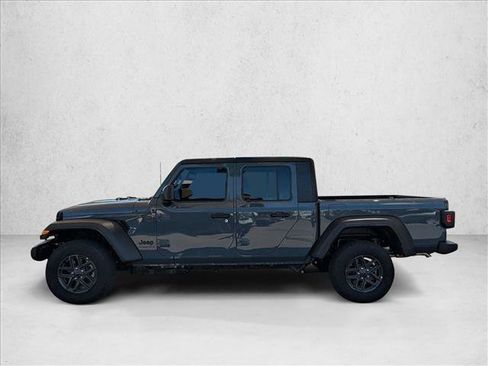 New 2026 Jeep Gladiator Sport AWD/4WD image 4