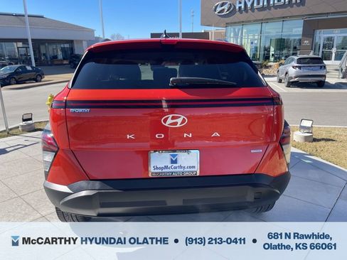 Certified 2024 Hyundai Kona SEL image 12