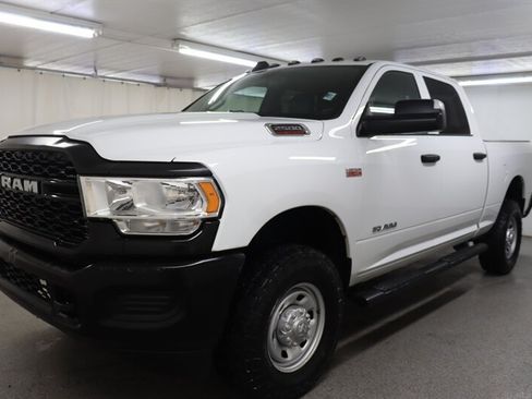 Used 2022 RAM 2500 Tradesman AWD/4WD image 3