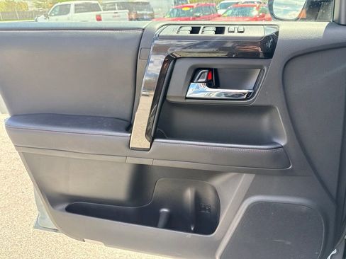 Used 2023 Toyota 4Runner TRD Off-Road Premium w/ Off Road Premium Plus Package AWD/4WD image 16