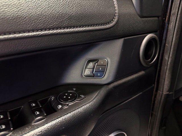 Used 2021 Ford Expedition Max XLT AWD/4WD image 13