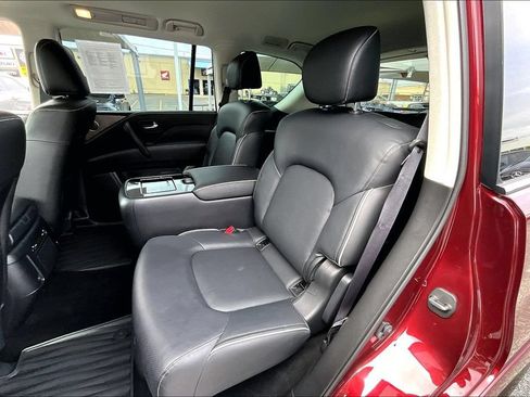 Used 2023 INFINITI QX80 Premium Select w/ All-Season Package RWD image 37