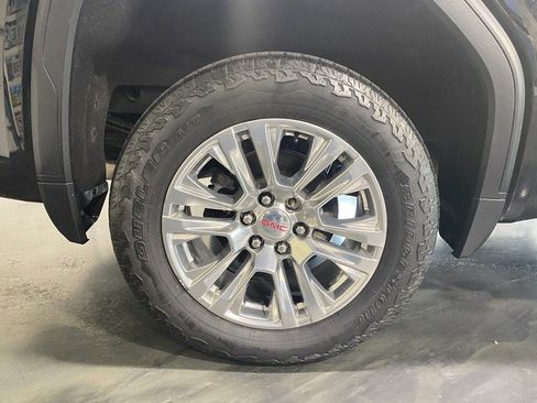 Used 2021 GMC Sierra 1500 Denali AWD/4WD image 10