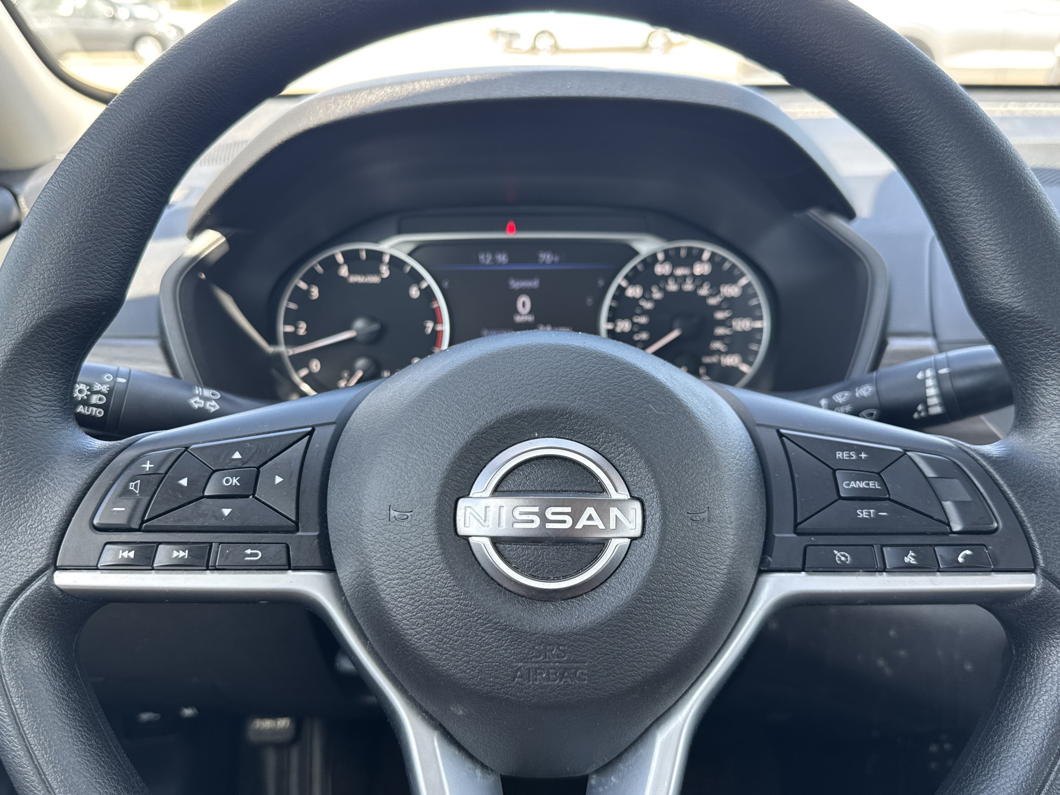 Used 2025 Nissan Altima 2.5 SV FWD image 10