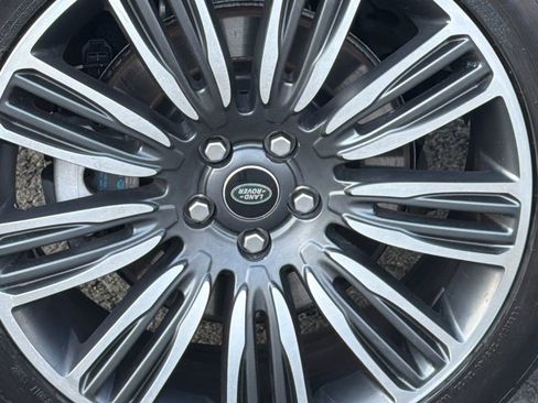 Used 2021 Land Rover Range Rover Westminster Edition image 6