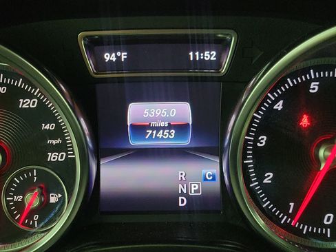 Used 2019 Mercedes-Benz GLE 400 4MATIC image 28