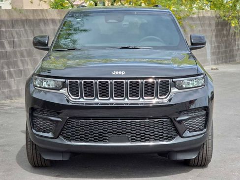New 2026 Jeep Grand Cherokee Laredo X AWD/4WD image 5