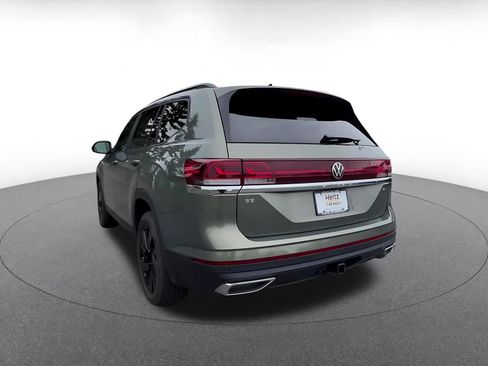 Used 2026 Volkswagen Atlas SE AWD/4WD image 11