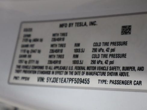 Used 2023 Tesla Model 3 Standard Range RWD image 24