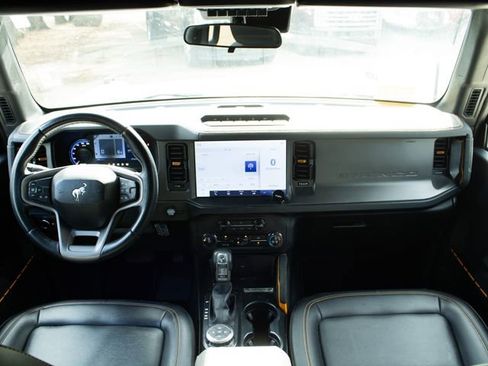 Used 2024 Ford Bronco Badlands image 20
