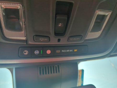 Used 2025 Chevrolet Silverado 1500 High Country w/ Z71 Off-Road Package image 59