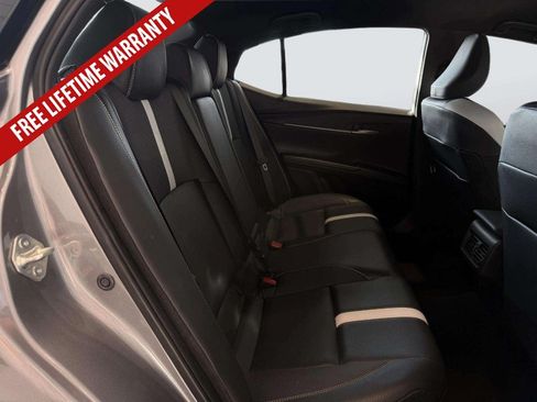 Used 2025 Toyota Camry SE FWD image 30