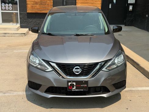 Used 2018 Nissan Sentra S w/ S Midnight Style Package FWD image 8