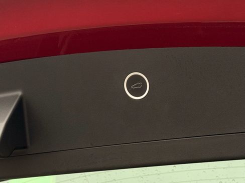 Used 2020 Tesla Model X Performance image 34