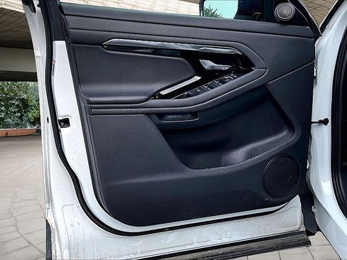 Used 2020 Land Rover Range Rover Evoque S image 14