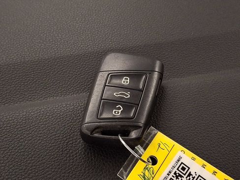 Used 2021 Volkswagen Jetta GLI FWD image 22