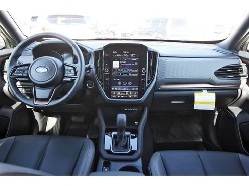 Used 2025 Subaru Forester Sport image 10