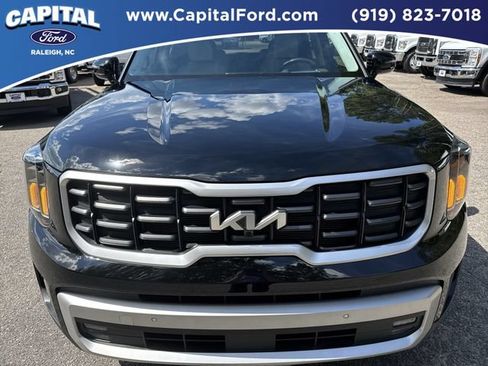 Used 2024 Kia Telluride SX Prestige w/ Towing Package AWD/4WD image 10