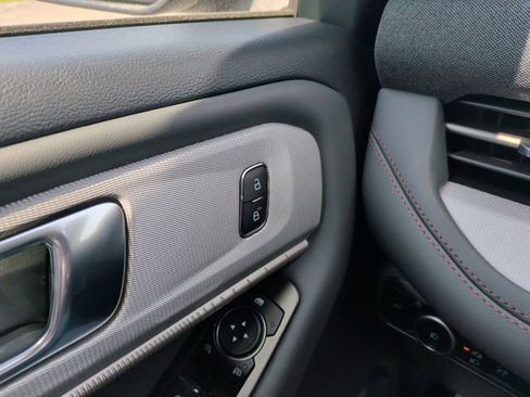 New 2026 Ford Explorer Active w/ Active Comfort Package image 31