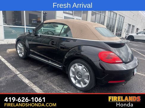 Used 2013 Volkswagen Beetle 2.5 50's Edition image 3