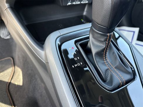 New 2025 Subaru Crosstrek 2.5i Limited w/ Crosstrek Mirror Package image 32