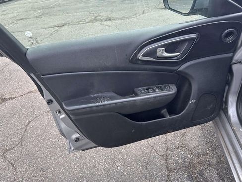 Used 2015 Chrysler 200 C FWD image 14