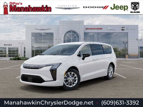 New 2027 Chrysler Pacifica Select AWD/4WD image 1