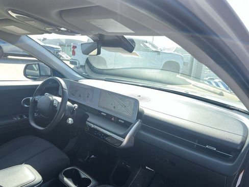Used 2024 Hyundai Ioniq 5 SEL image 29