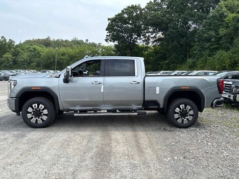 New 2026 GMC Sierra 2500 Denali w/ Denali Reserve Package AWD/4WD image 2