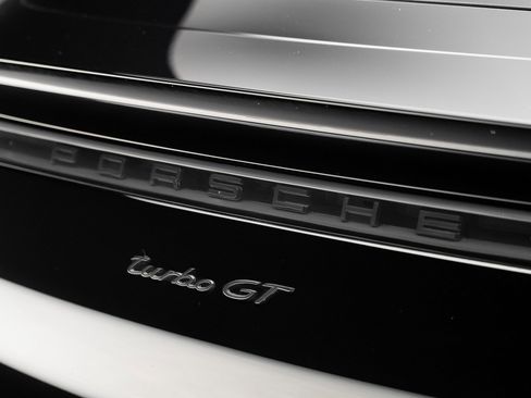 Used 2023 Porsche Cayenne Turbo GT image 28