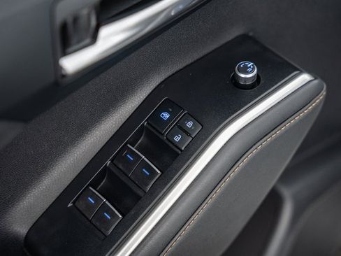 Certified 2022 Toyota Highlander Bronze Edition image 44