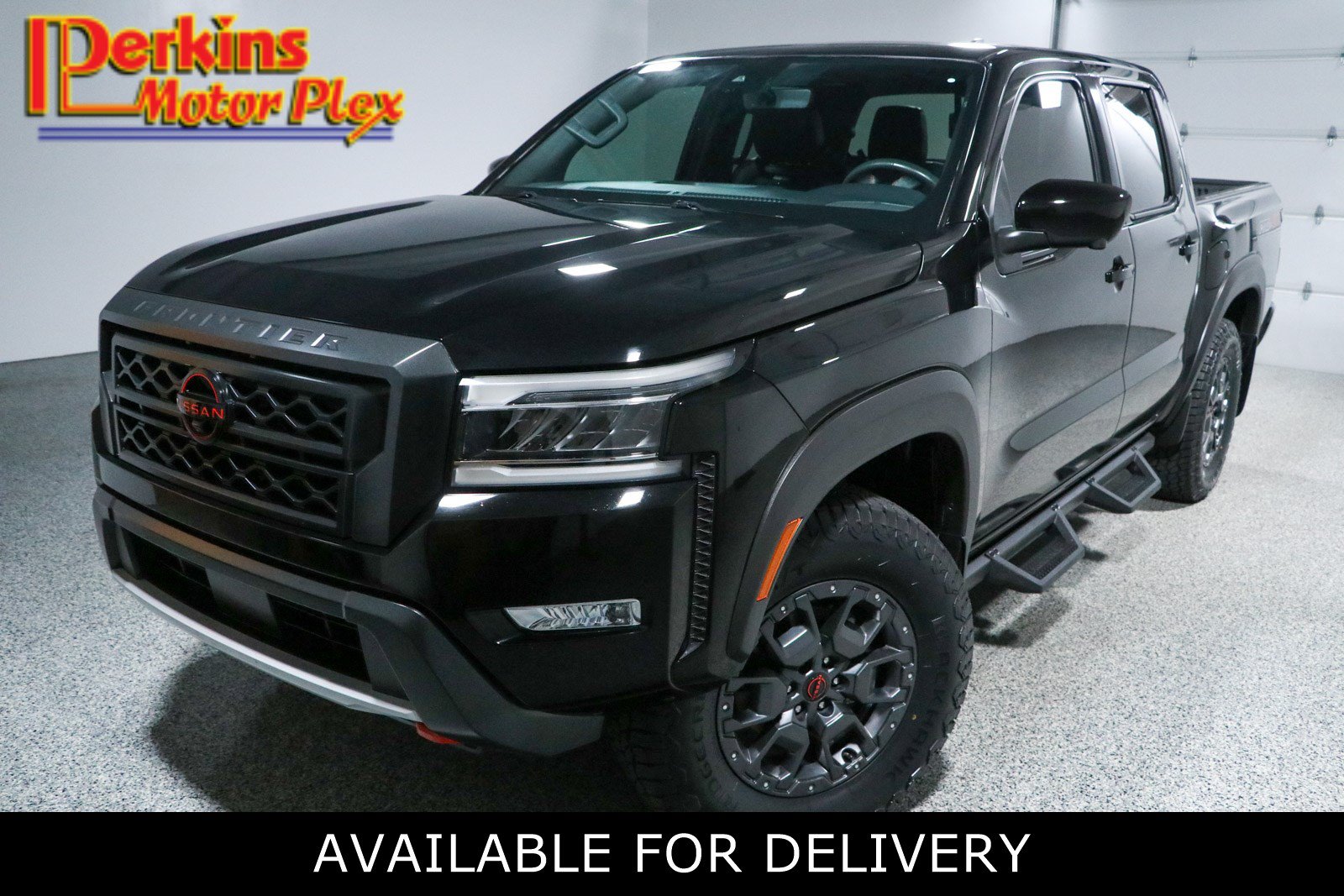 Used 2023 Nissan Frontier PRO-4X w/ Pro-4X Premium Package AWD/4WD image 1