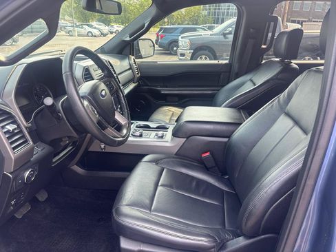 Used 2018 Ford Expedition Max XLT AWD/4WD image 11