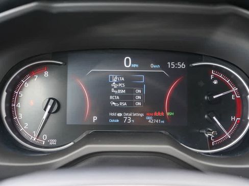Used 2024 Toyota RAV4 Adventure AWD/4WD image 22