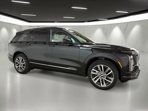 New 2026 Cadillac Vistiq Sport image 7