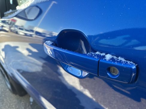 Used 2026 Nissan Frontier SV w/ All-Weather Content Package image 13