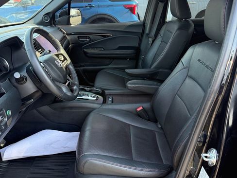 Used 2022 Honda Pilot Black Edition image 10