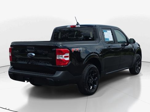 Used 2024 Ford Maverick Lariat w/ FX4 Off-Road Package AWD/4WD image 6